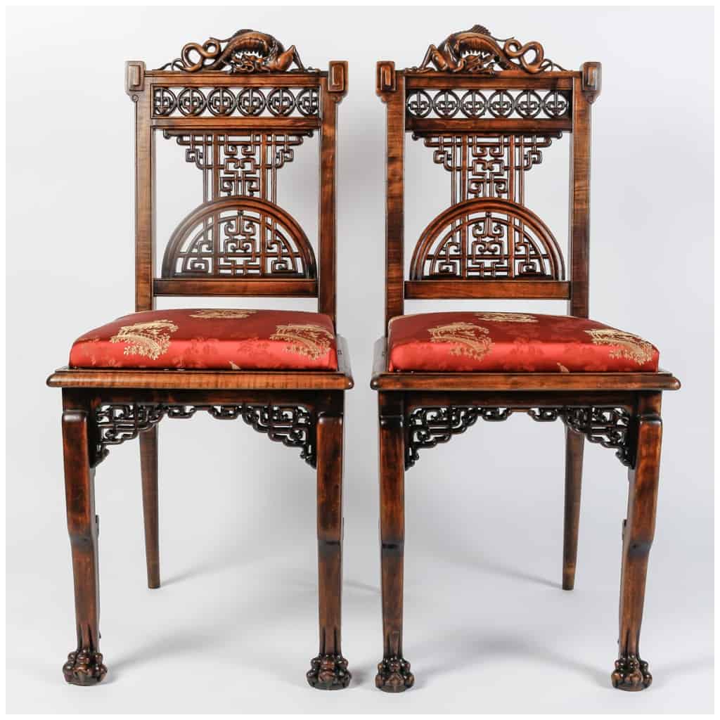 Pair of chairs attributed to Viardot. 3