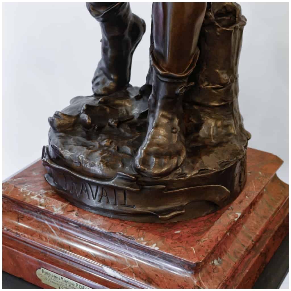 Sculpture – Le Travail , Eugène Marioton (1857-1933) – Bronze 10