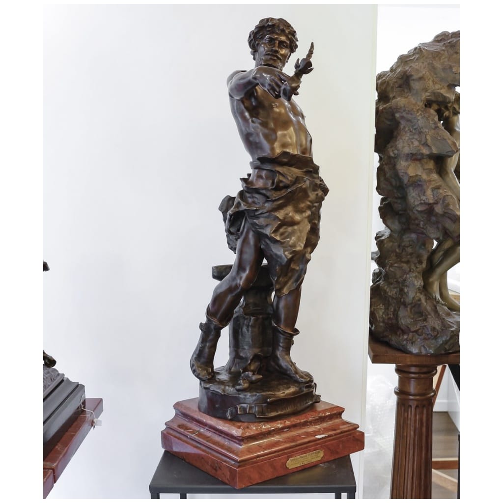 Sculpture – Le Travail , Eugène Marioton (1857-1933) – Bronze 4