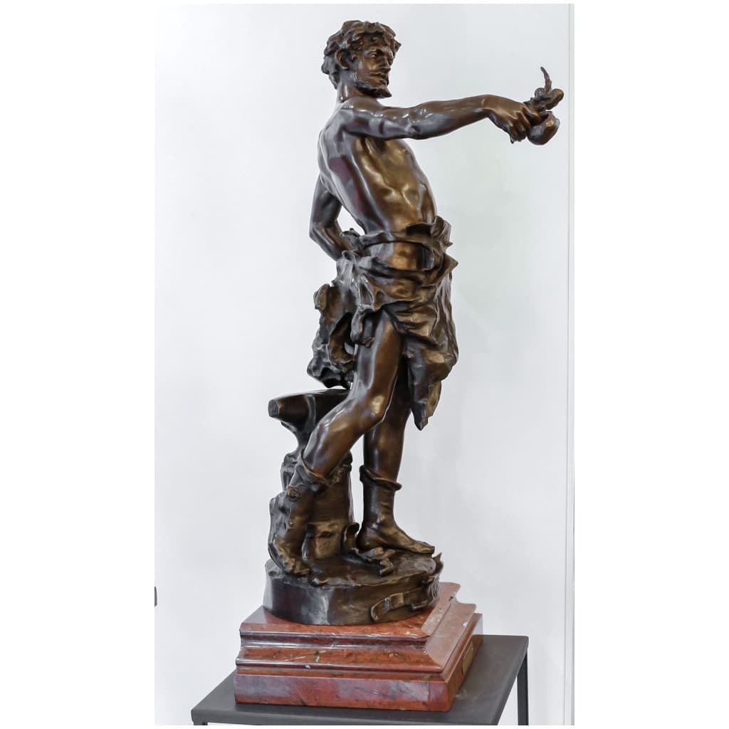 Sculpture – Le Travail , Eugène Marioton (1857-1933) – Bronze 5