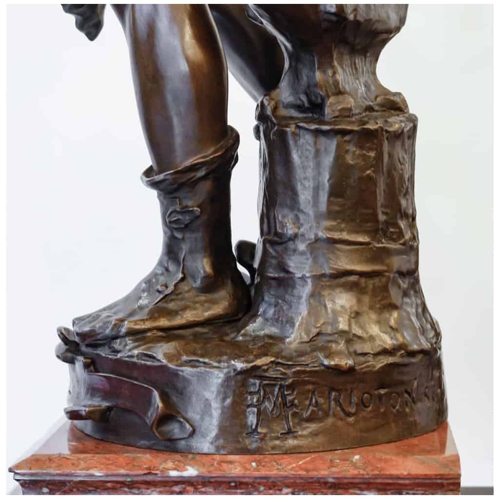 Sculpture – Le Travail , Eugène Marioton (1857-1933) – Bronze 11