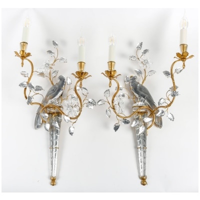 Pair of large wall lights from Maison Baguès. 3