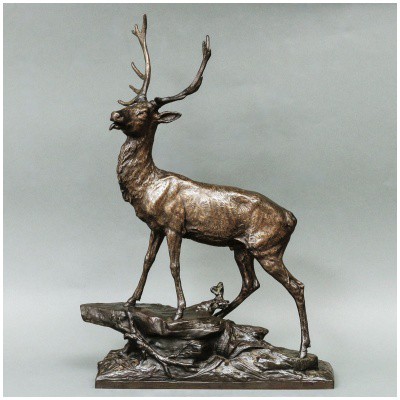 Sculpture – Cerf Sur Un Tertre , Édouard Drouot (1859-1945) – Bronze