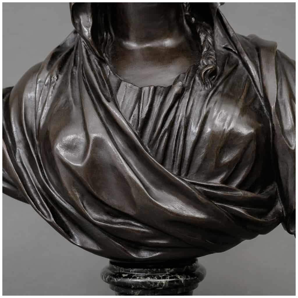 Sculpture – La Grande Prêtresse « Vestale » , Clodion (1738-1814) – Bronze 10