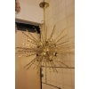 Lustre Spoutnik extra large en laiton et fleurs en cristal transparent 31
