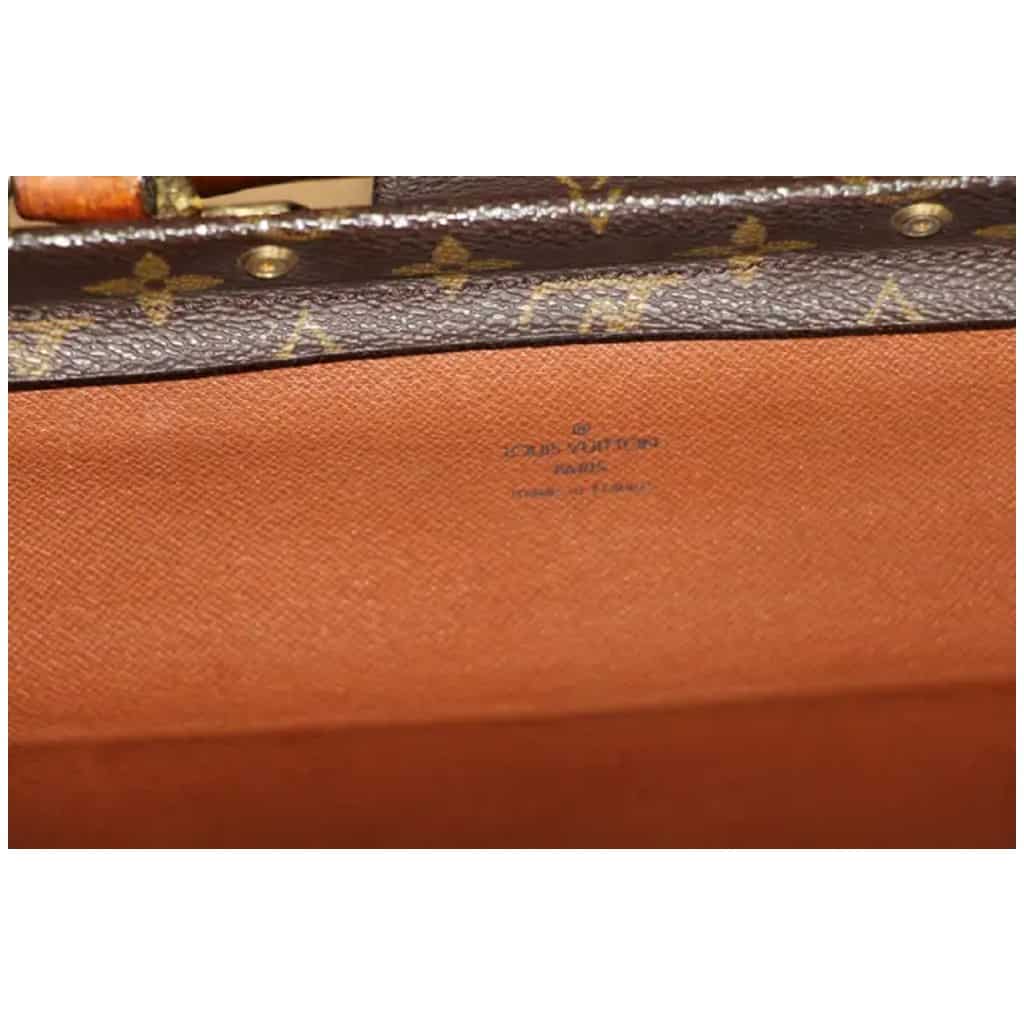Pilot or doctor's wallet with Louis Vuitton monogram, Louis Vuitton service 12