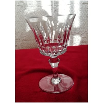 9 VERRES À EAU BACCARAT MODÈLE PICCADILLY. VENDU