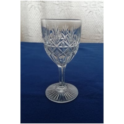 7 SAINT LOUIS WHITE WINE GLASSES GAVARNI MODEL. RICH SIZE