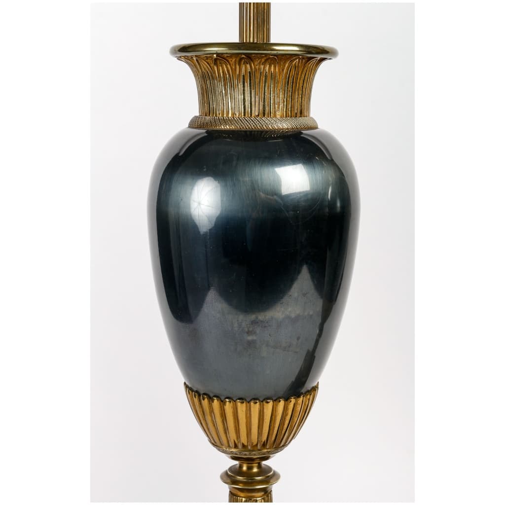 Paire De Lampes En Bronze Des Années 1960. Attribuées à La Maison Charles. 4