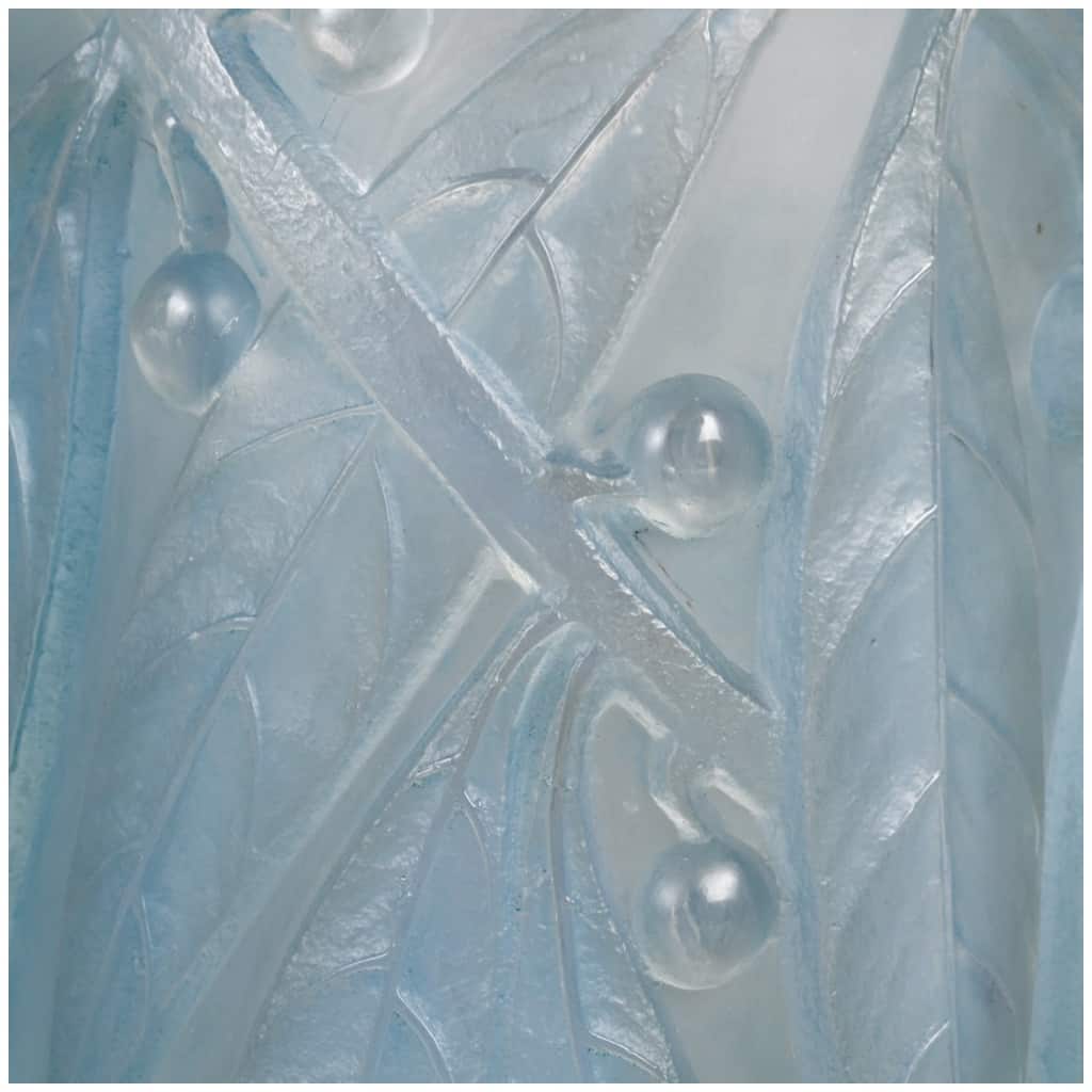 1922 René Lalique – Laurier Vase Blue Patinated Opalescent Glass 5