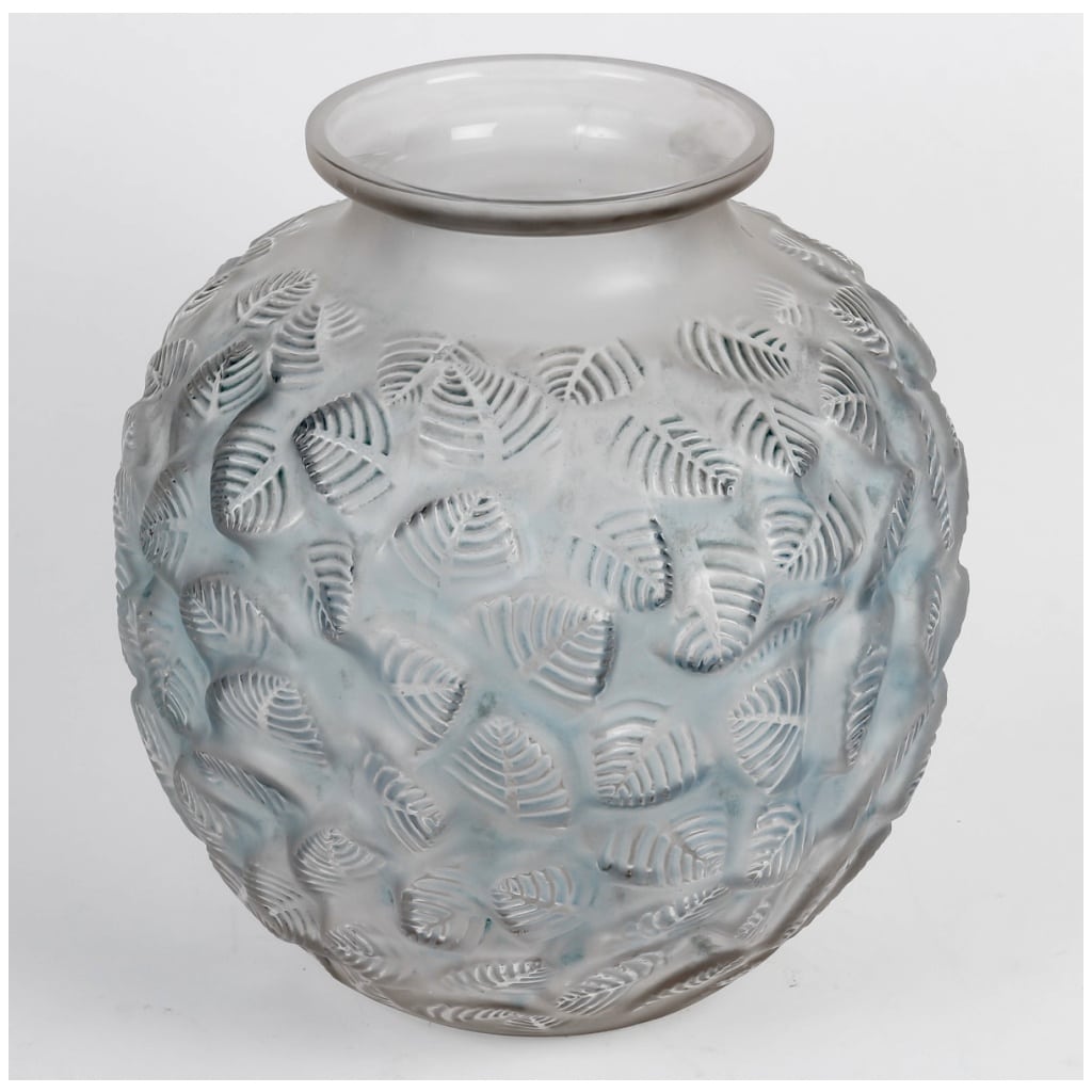 1926 René Lalique – Charmille Vase White Glass with Blue Patina 4