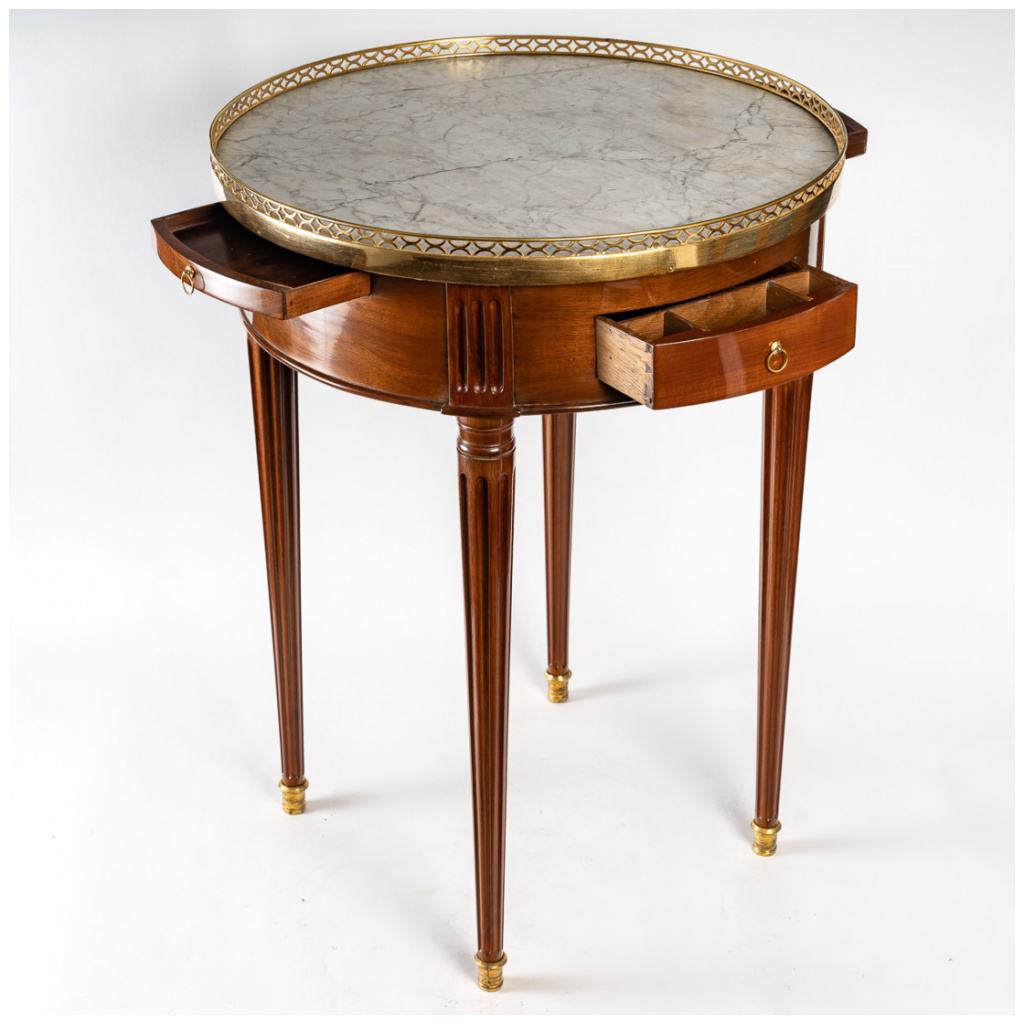 Table bouillotte d’époque Louis XVI (1774 – 1793). 3