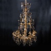 Lustre de style Louis XV à 36 flambeaux en bronze doré et cristal taillé, XIXe 6