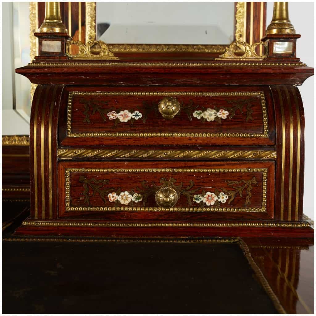 Italy, Lady's desk in mahogany veneer and tinted ivory and mother-of-pearl marquetry, XIXe 13