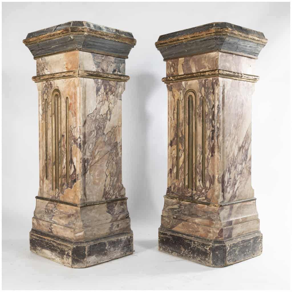 Paire de sculptures en terre cuite sur deux colonnes en bois peint en trompe-l’oeil, XIXe 18