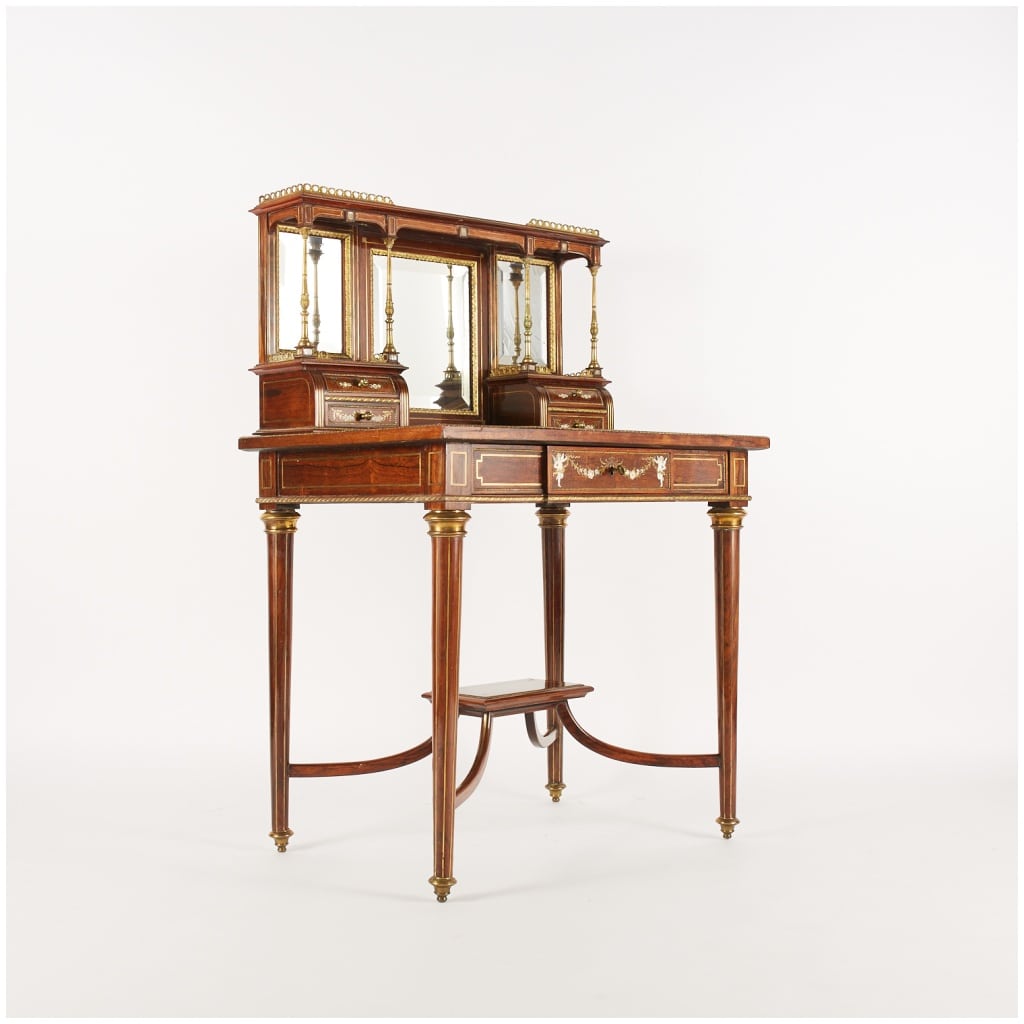 Italy, Lady's desk in mahogany veneer and tinted ivory and mother-of-pearl marquetry, XIXe 4