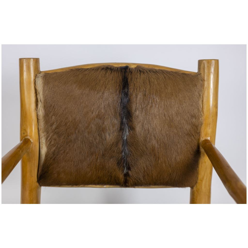 Brutalist style armchair in elm and goatskin, 1970s 6