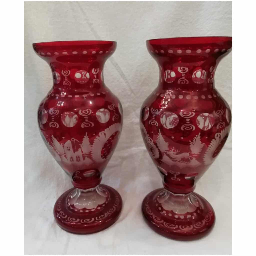 GRANDE PAIRE DE VASES CRISTAL DE BOHÈME ROUGE 3