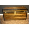Malle de voyage Louis Vuitton monogrammée, Malle de voyage Louis Vuitton, Vuitton Courrier 19