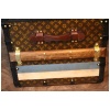 Malle de voyage Louis Vuitton monogrammée, Malle de voyage Louis Vuitton, Vuitton Courrier 24