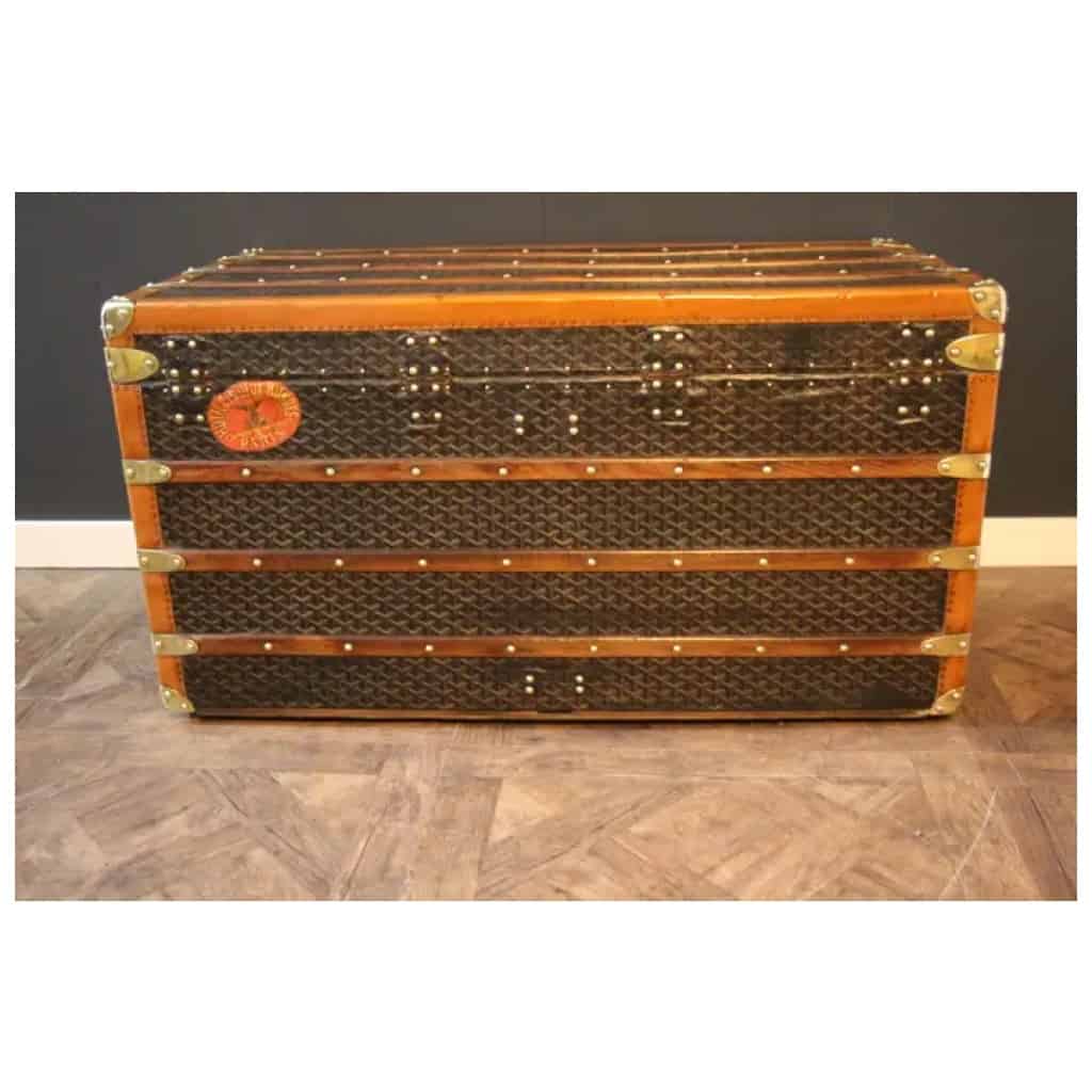 Goyard mail trunk 100 cm from the 1920s 11