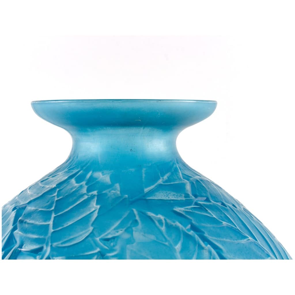 1929 René Lalique – Milan Vase White Glass Patinated Electric Blue 5