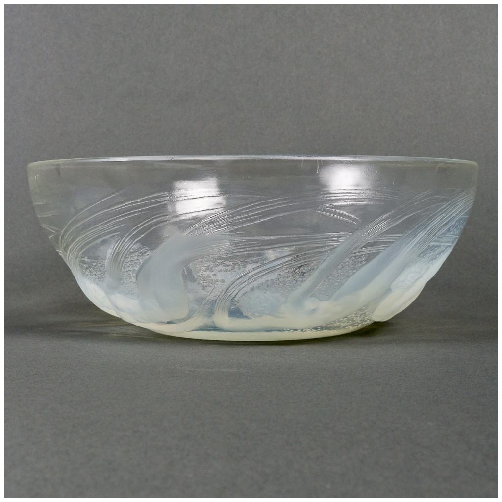 1921 René Lalique – Ondines Plate & Cup Opalescent Glass 9