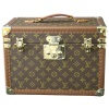 Vanity case Louis Vuitton 22