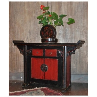 Old Chinese horned sideboard