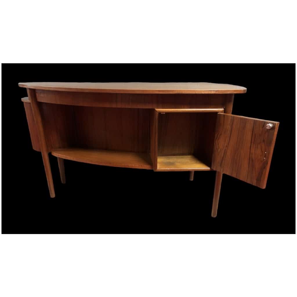 Scandinavian double-sided teak desk with half-moon body from the 1960s 5