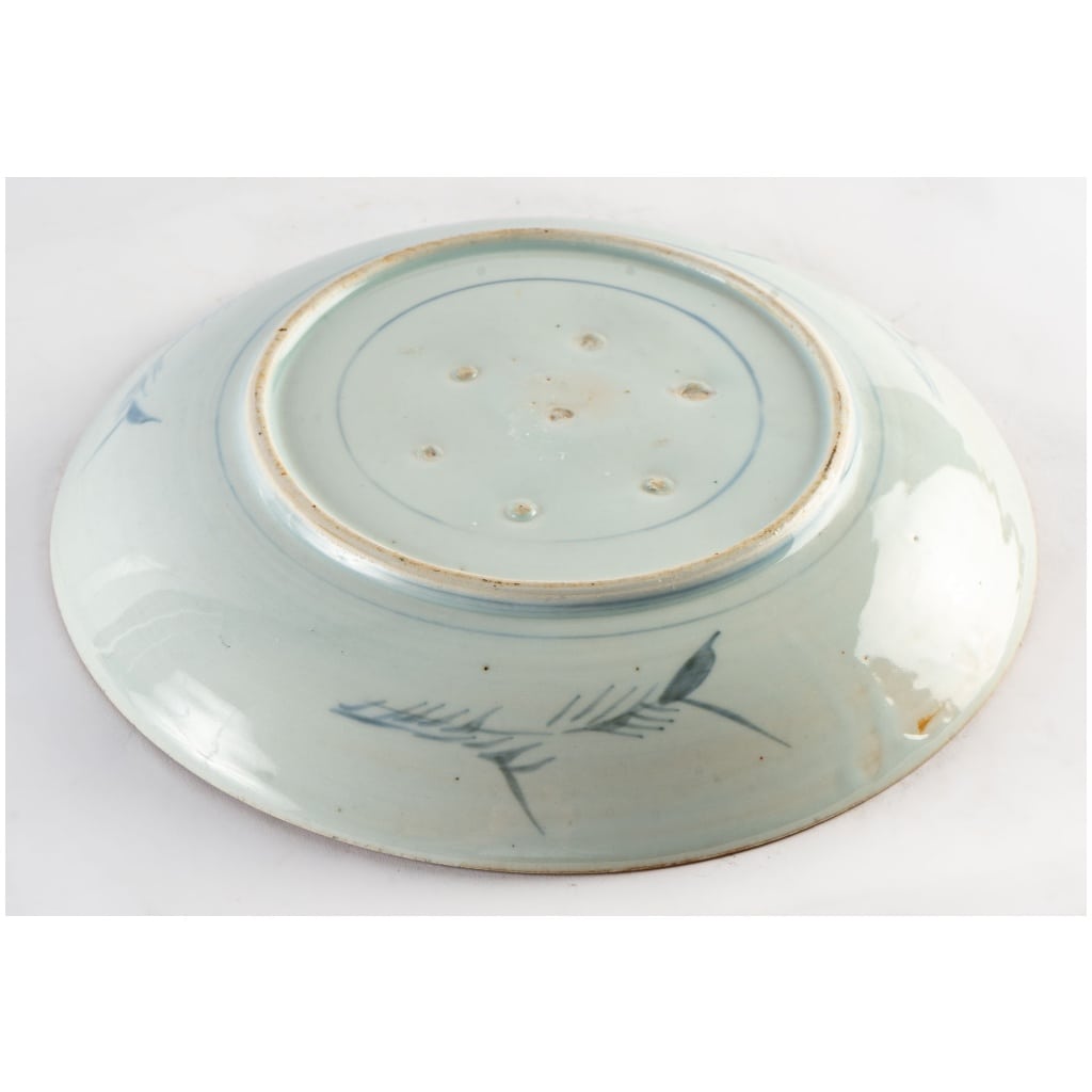 Grande Coupe Ronde Japonaise en Porcelaine 7