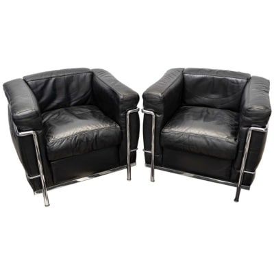 Le Corbusier & Cassina – Paire De Fauteuils Lc2 Cuir Noir