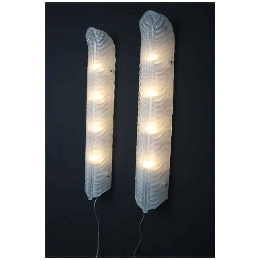Pair of long feather-shaped white Murano glass sconces, long wall lights 6