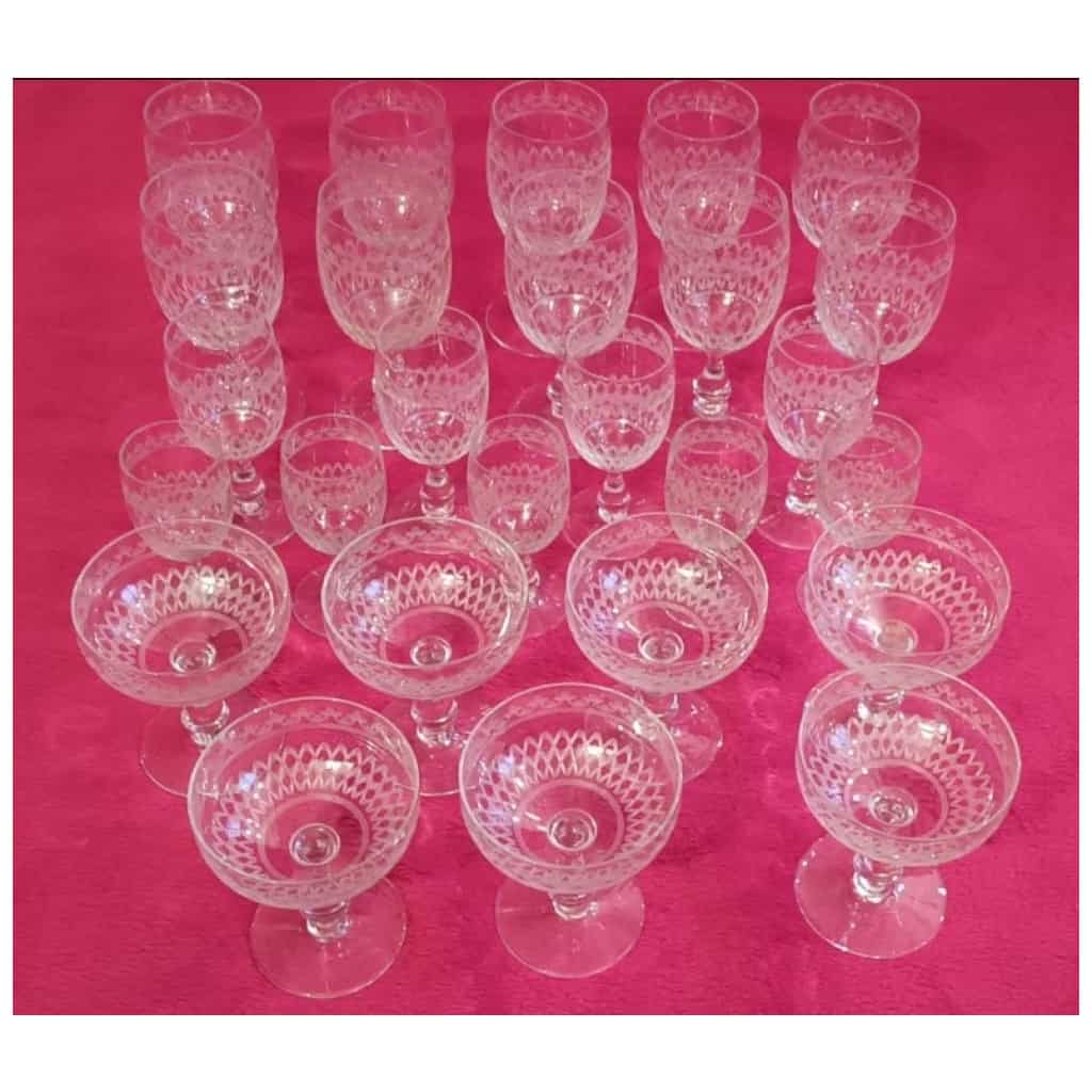 10 ENGRAVED OLD CRYSTAL WATER GLASSES 3