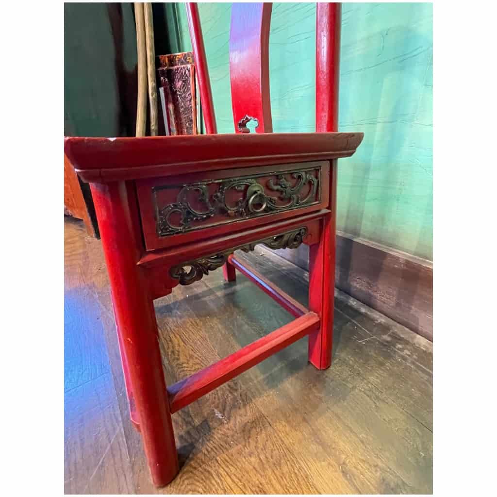 CONCUBINE CHAIR 1 DRAWER 6