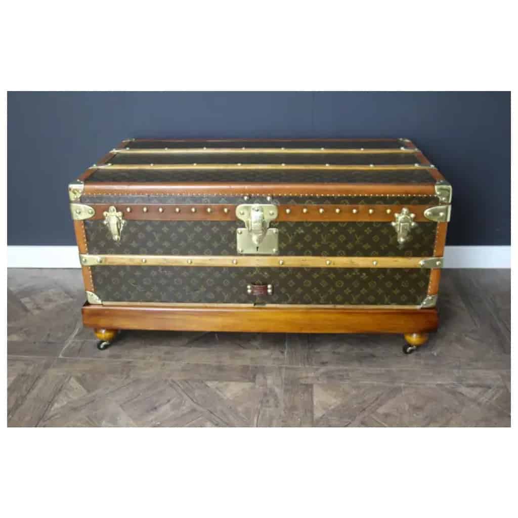 Louis Vuitton trunk from the 1920s, Louis Vuitton cabin trunk 90 cm 4
