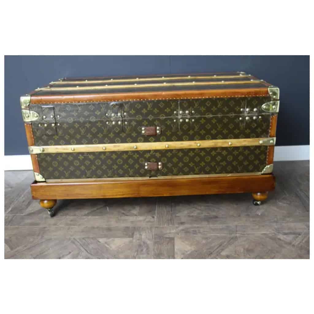 Malle Louis Vuitton des années 1920 , malle cabine Louis Vuitton 90 cm 10