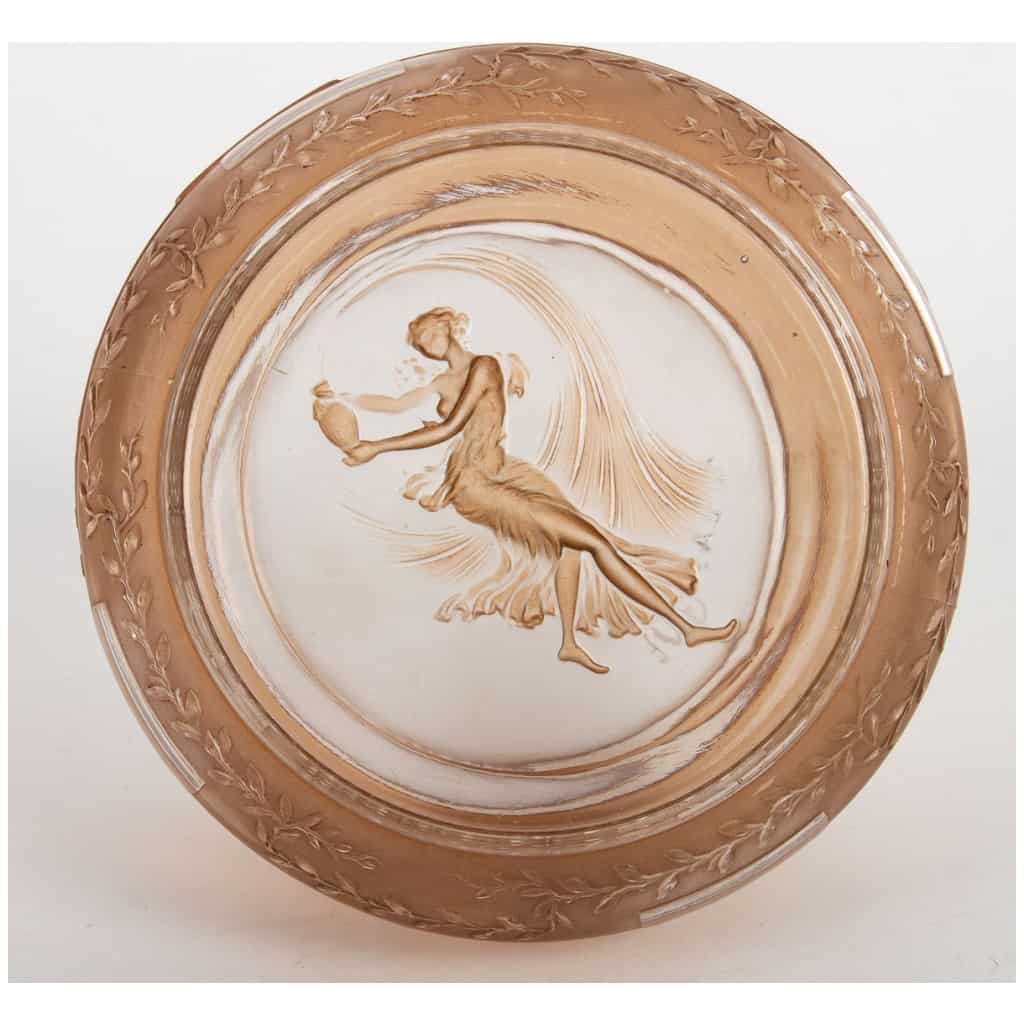 1910 René Lalique – Boîte Ermenonville Verre Blanc Patiné Sépia 4