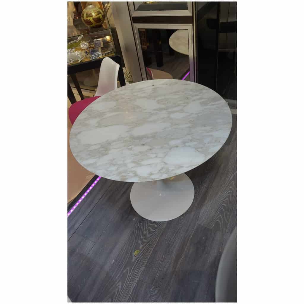Table Saarinen en marbre Calacatta ronde 91 cm 7