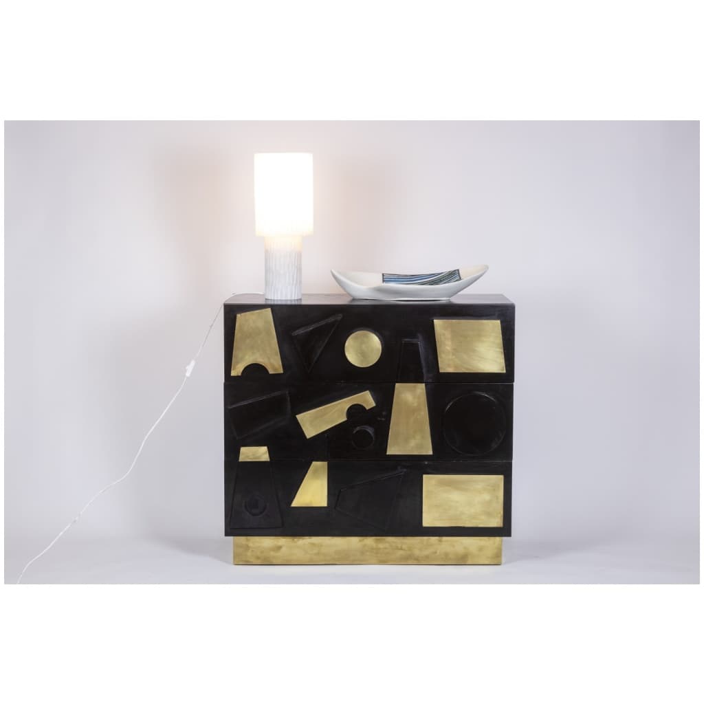 Pair of chests of drawers in lacquered beech and gilded brass. Contemporary work. 4