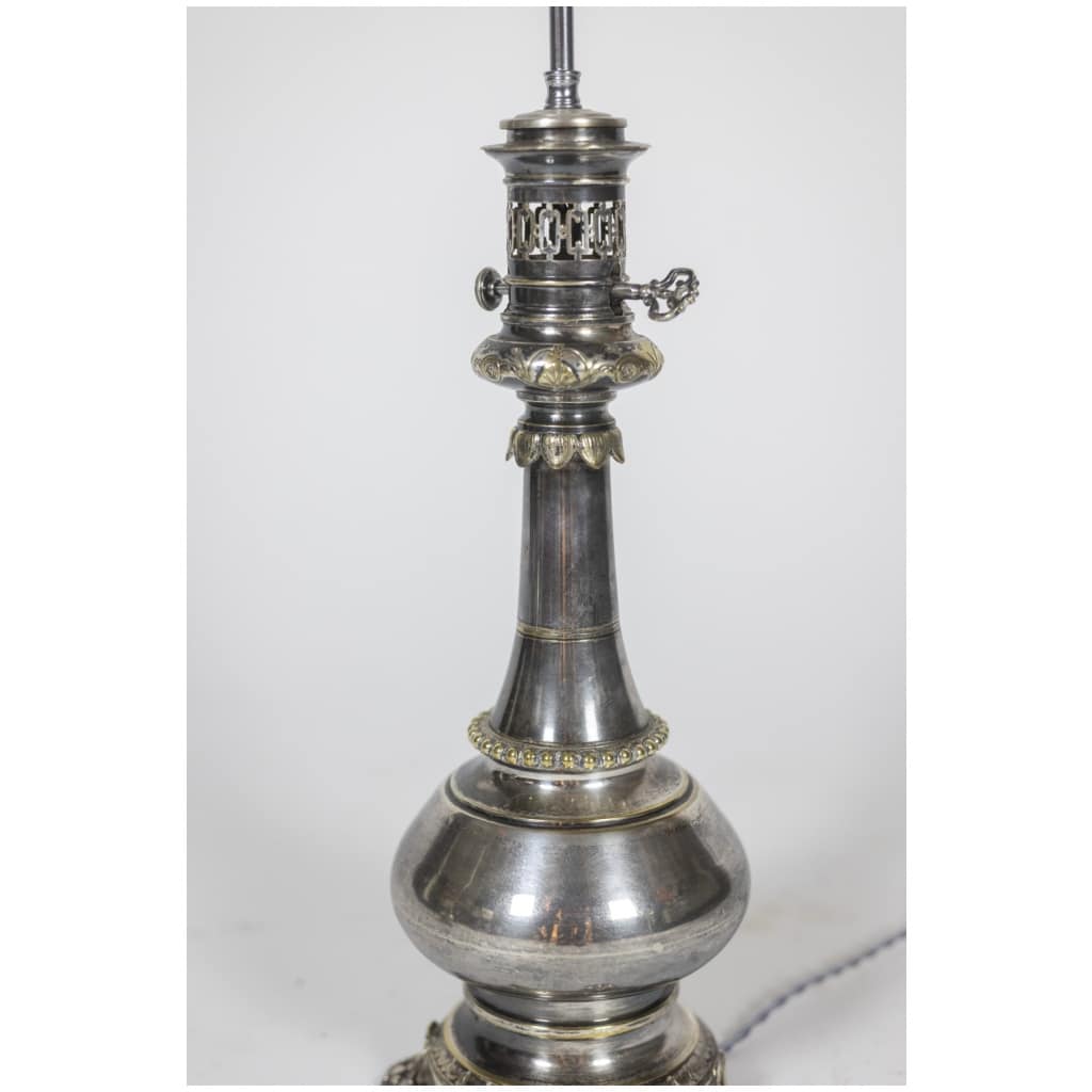 Pairs of lamps in metal and silvered bronze. Circa 1880 8