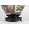 Paire de vases en porcelaine Canton. Circa 1950. 42