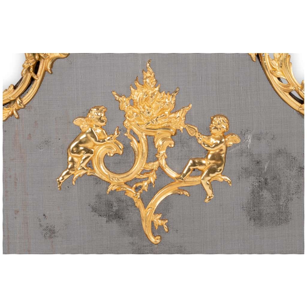 Louis XV style gilt bronze fire screen. Circa 1880. 7