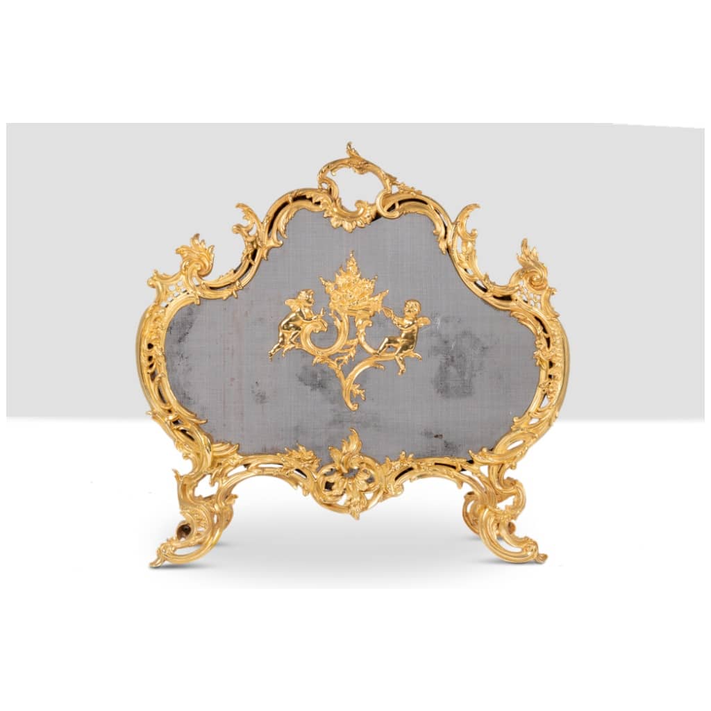 Louis XV style gilt bronze fire screen. Circa 1880. 4
