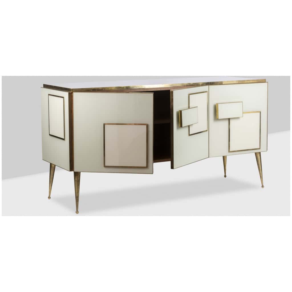 Geometric sideboard in glass and gilded brass. Contemporary Italian work. 6