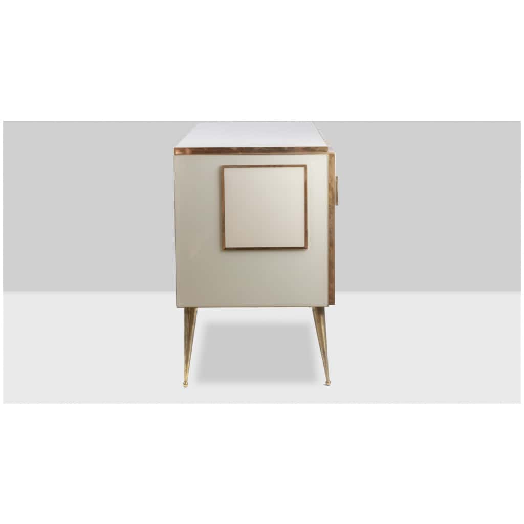 Geometric sideboard in glass and gilded brass. Contemporary Italian work. 5