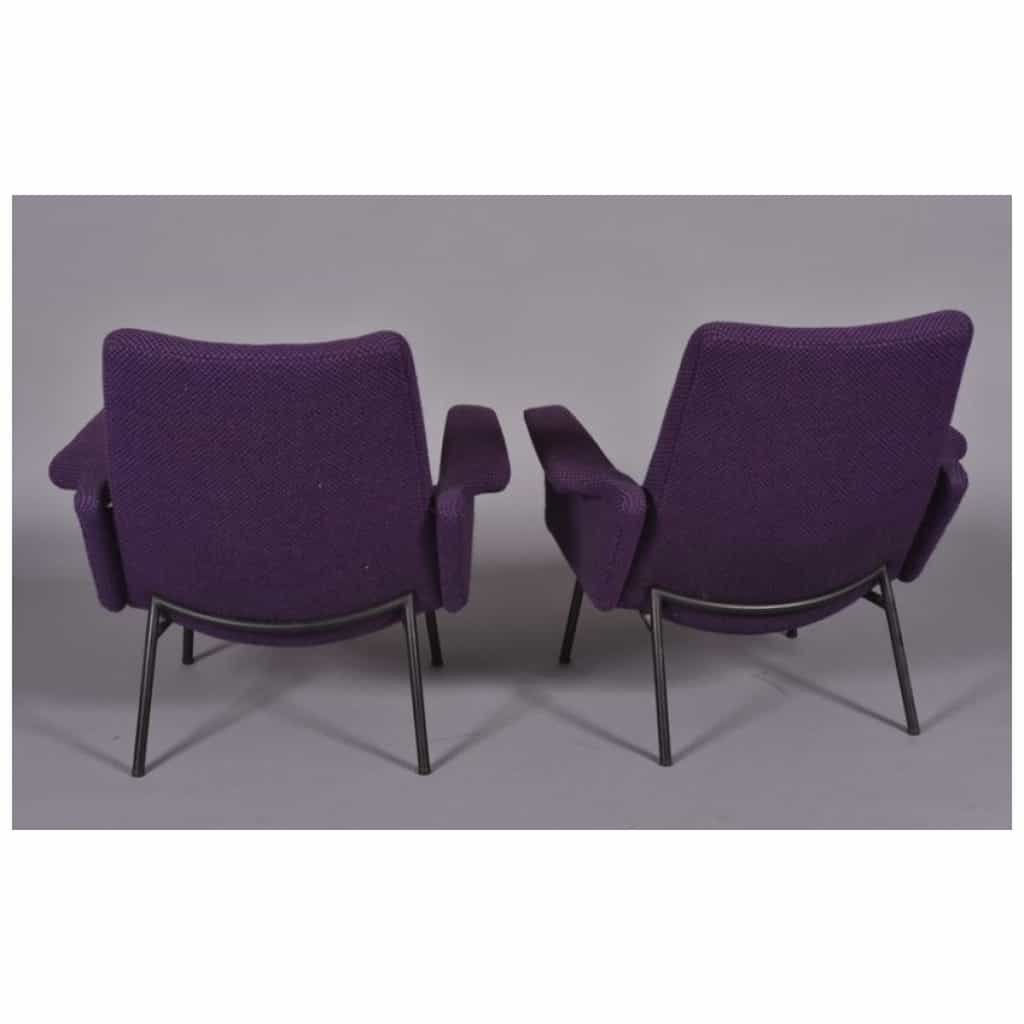Pair of armchairs by Pierre Guariche 4