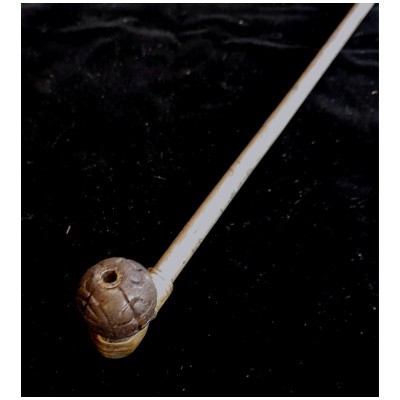 Fine Woman's Fist Pipe, For Opium, Chiseled, Fine XIXth, metal and bamboo 3