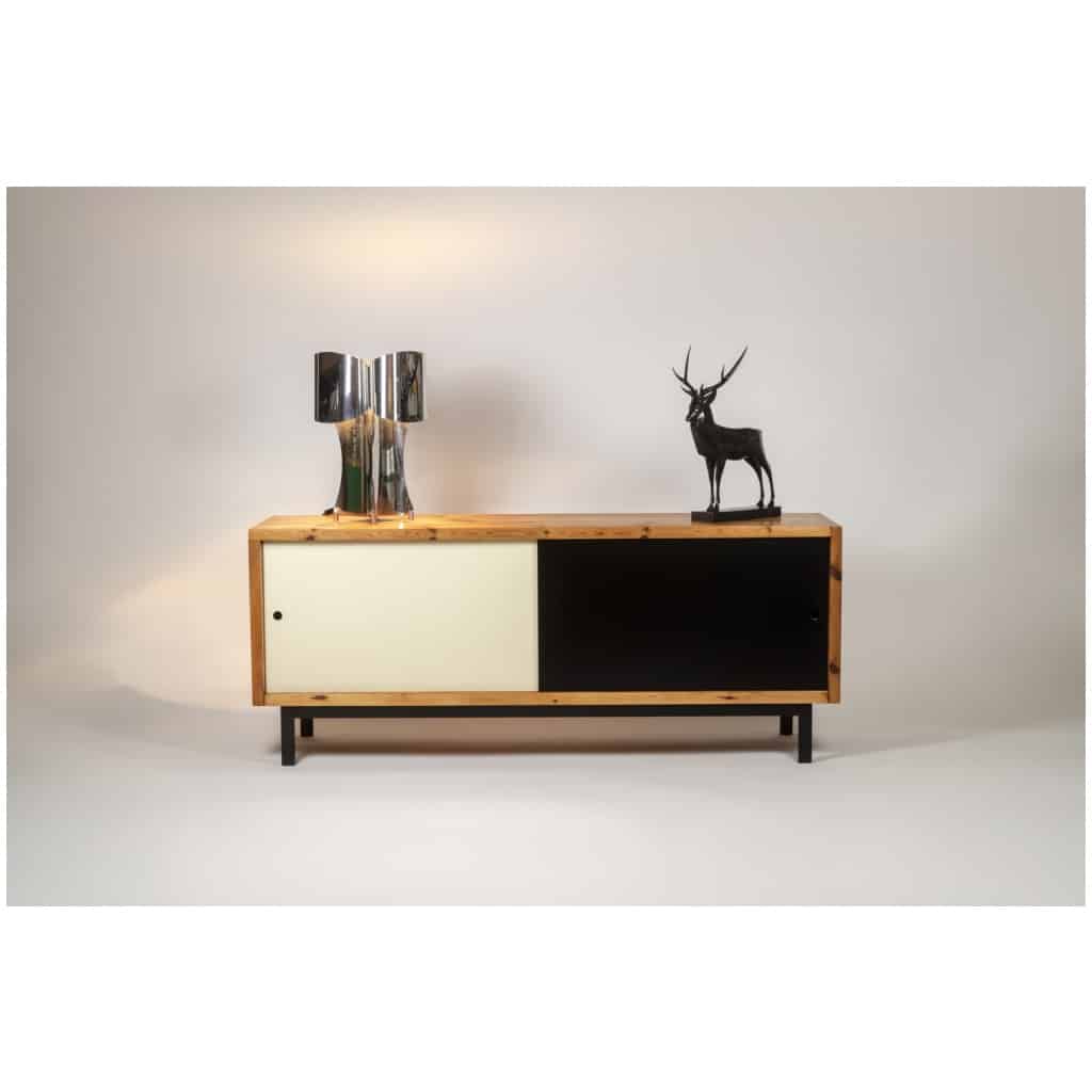 Ate Van Apeldoorn. Pitch pine sideboard. 1970s. 10