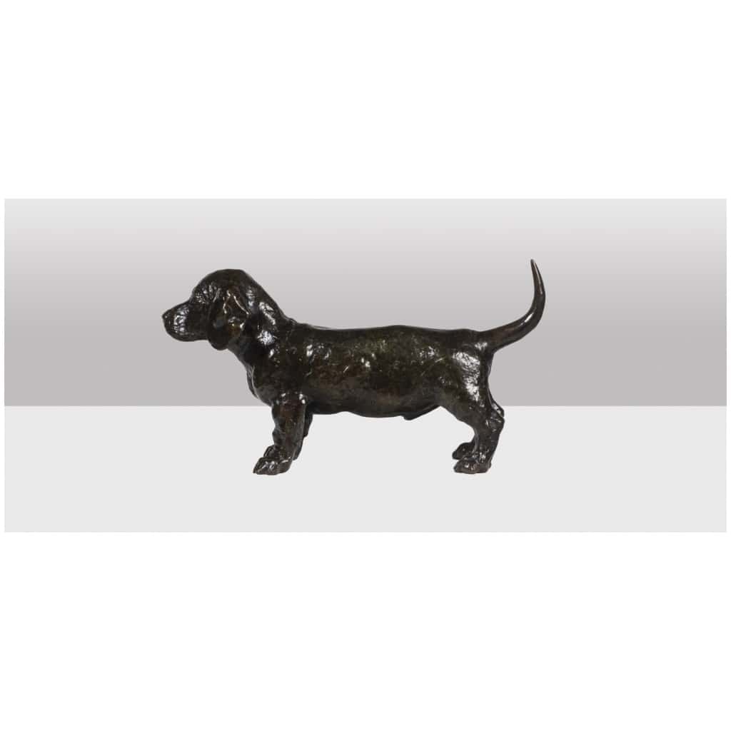 François Pompon. “Dog basset TOC”, bronze, 2006 print. 4